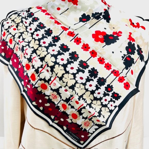 NewTag  Burberry  Miniscarf/handker19.5"  Cotton/Silk Black White Red Floral(14) - Picture 1 of 8